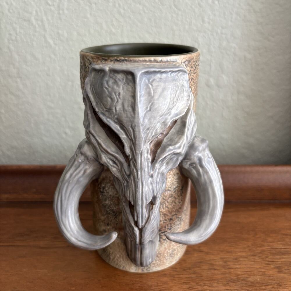 Disney Parks Star Wars Mandalorian Mythosaur Skull Mug Galaxy's Edge
